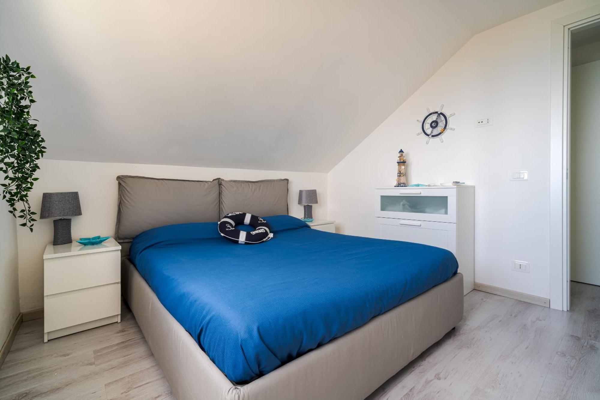La Goccia Sul Mare Apartment Летояни Екстериор снимка